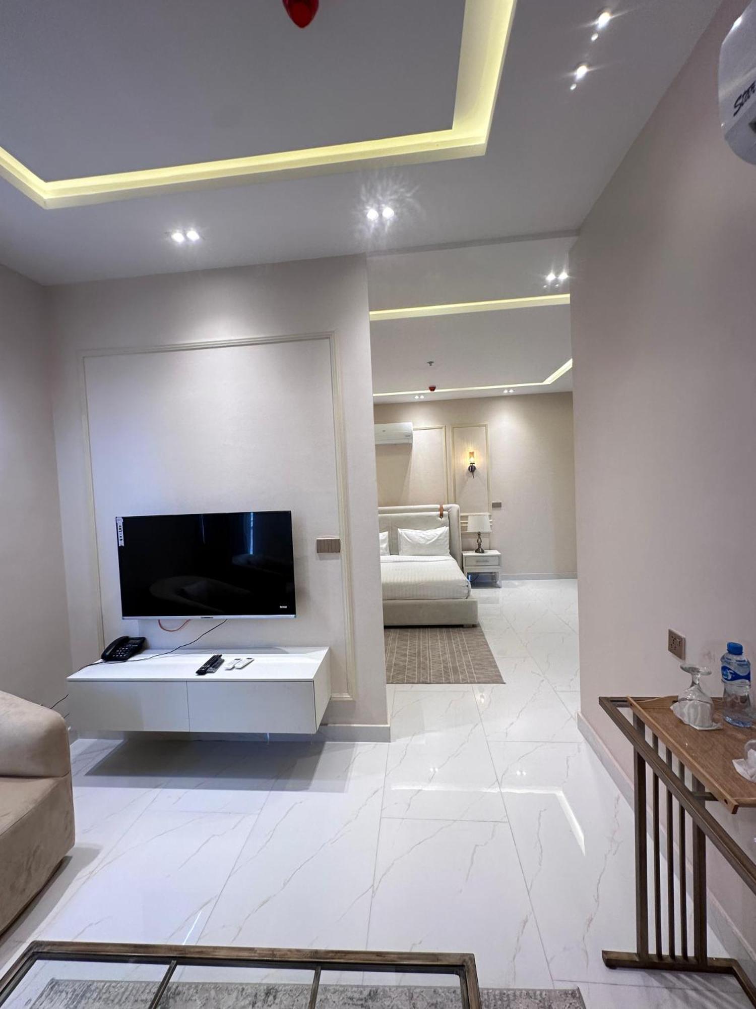 Pavilion Suites - Premium Aparthotel In Bahria Town Rawalpindi Exterior foto